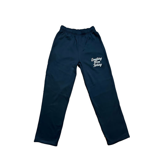 SFN ESSNTL SWEATPANTS